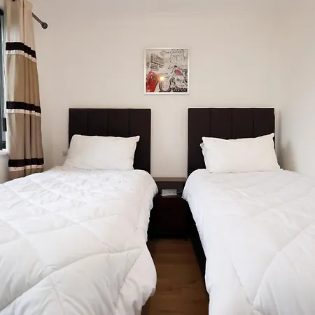 דירה Charming Bradley Stoke 4br With Private Garden